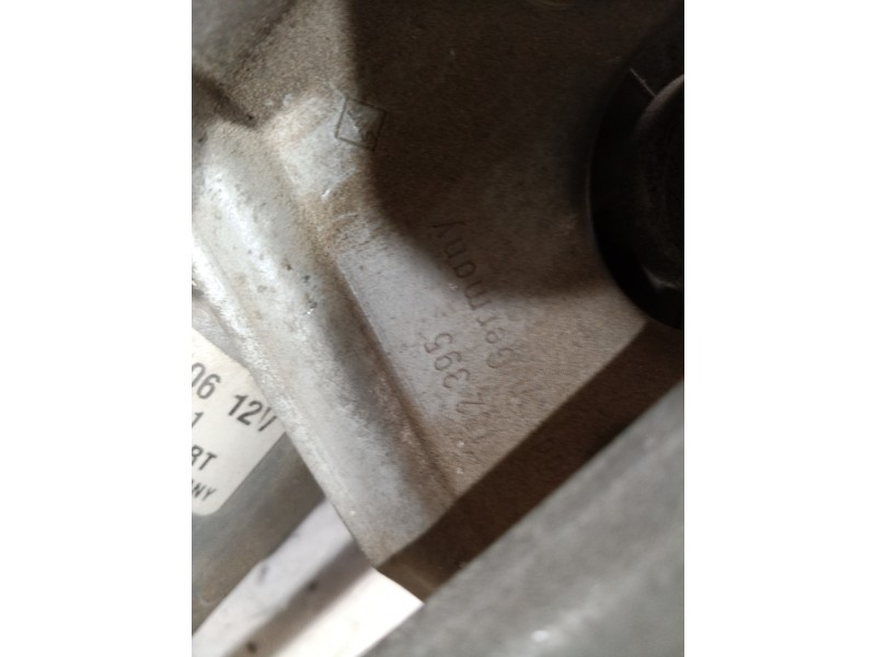 Recambio de motor limpia delantero para volvo s60 berlina 2.4 (103kw) referencia OEM IAM 182395 182395 182395