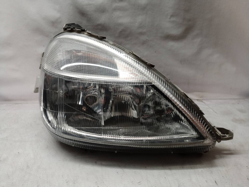 Recambio de faro derecho para mercedes-benz clase a (w168) 160 (168.033) referencia OEM IAM A1688201061 1688201061 1688201061