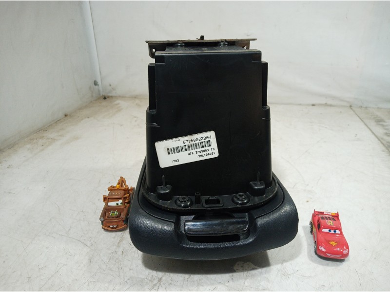 Recambio de apoyabrazos central para jeep cherokee (kj) 2.5 crd básico referencia OEM IAM   