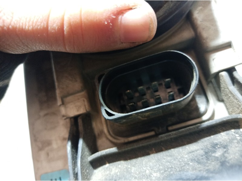 Recambio de faro derecho para skoda octavia berlina (1u2) elegance referencia OEM IAM 1U1941016 1U1941016 1U1941016