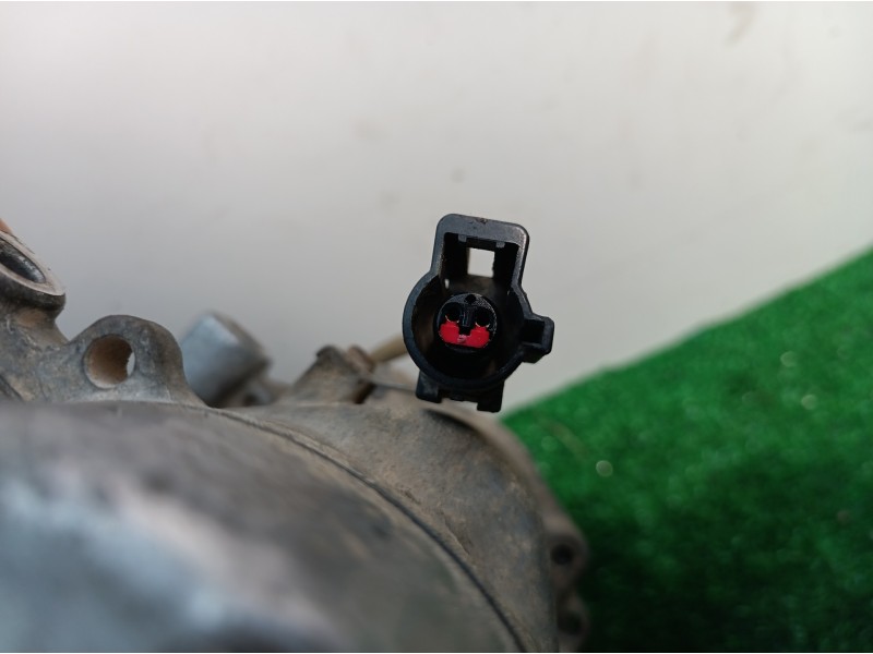 Recambio de compresor aire acondicionado para ford fiesta (cbk) referencia OEM IAM 2S6119D629AE 2S6119D629AE 2S6119D629