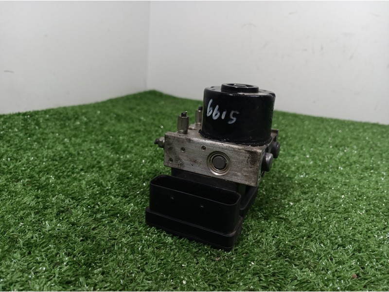 Recambio de abs para toyota yaris (ksp9/scp9/nlp9) básico referencia OEM IAM 445100D030 445100D030 00009054E0