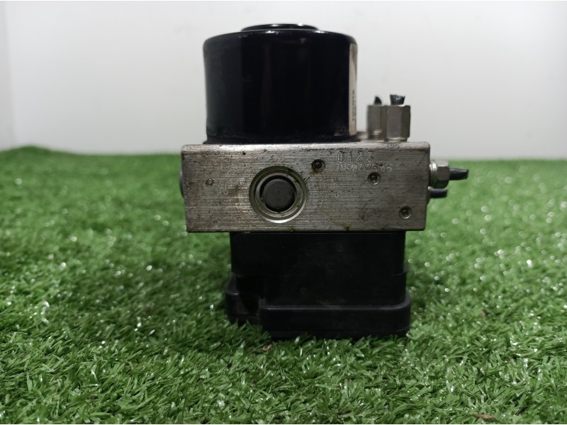 Recambio de abs para toyota yaris (ksp9/scp9/nlp9) básico referencia OEM IAM 445100D030 445100D030 00009054E0