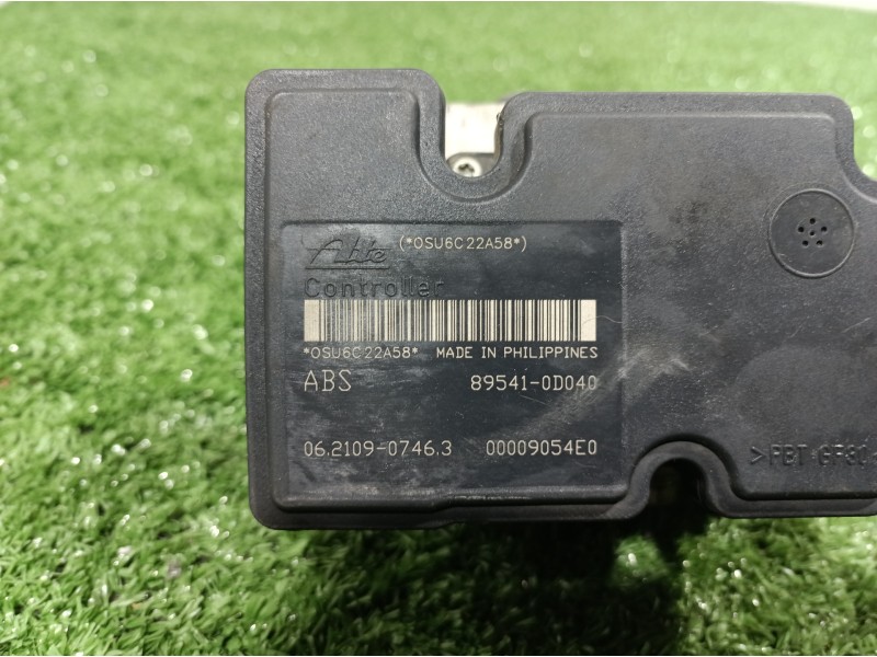 Recambio de abs para toyota yaris (ksp9/scp9/nlp9) básico referencia OEM IAM 445100D030 445100D030 00009054E0