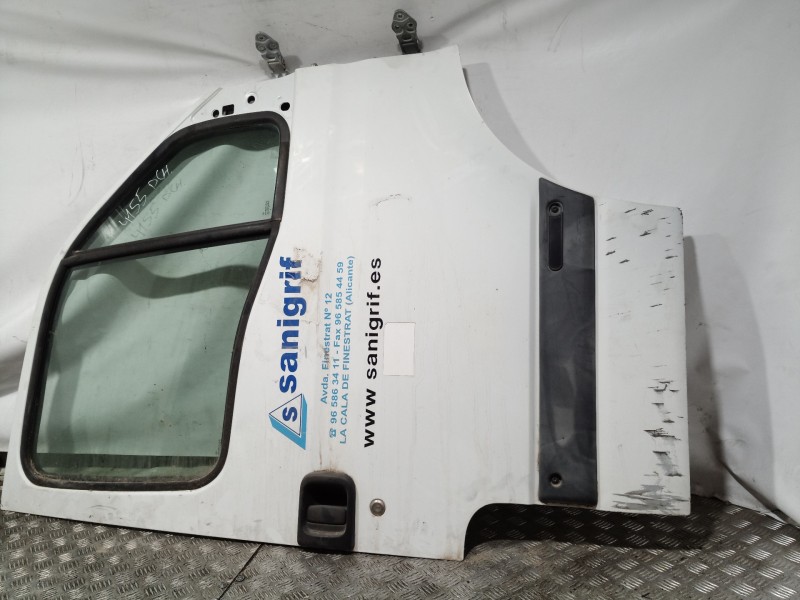 Recambio de puerta delantera derecha para renault mascott pr 150.35/55/65 corto referencia OEM IAM   
