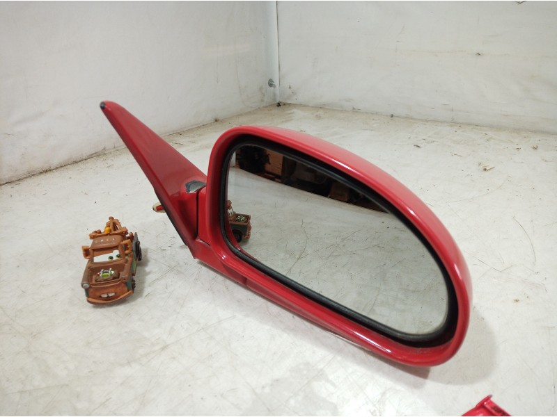 Recambio de retrovisor derecho para hyundai coupe (rd) 2.0 16v cat referencia OEM IAM 010079 010079 010079