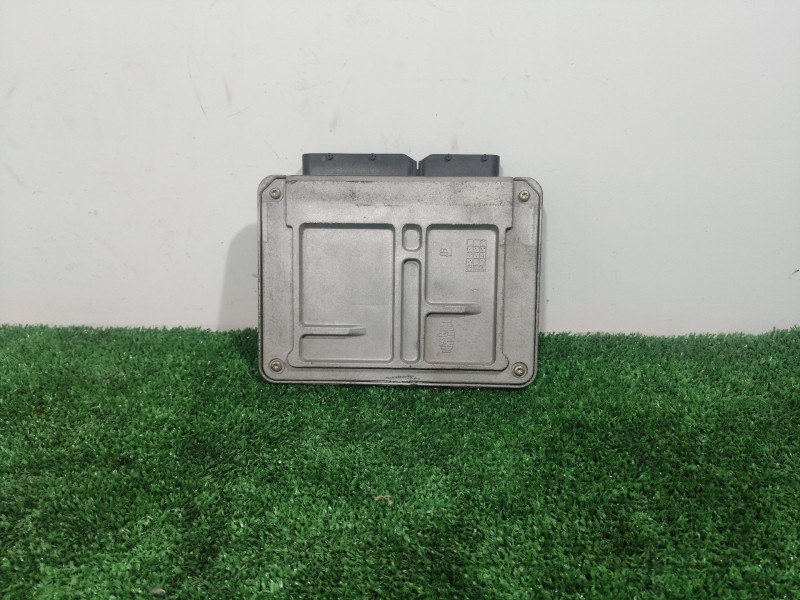 Recambio de centralita motor uce para seat ibiza (6l1) 1.4 16v referencia OEM IAM 036906034JG 6160125101 