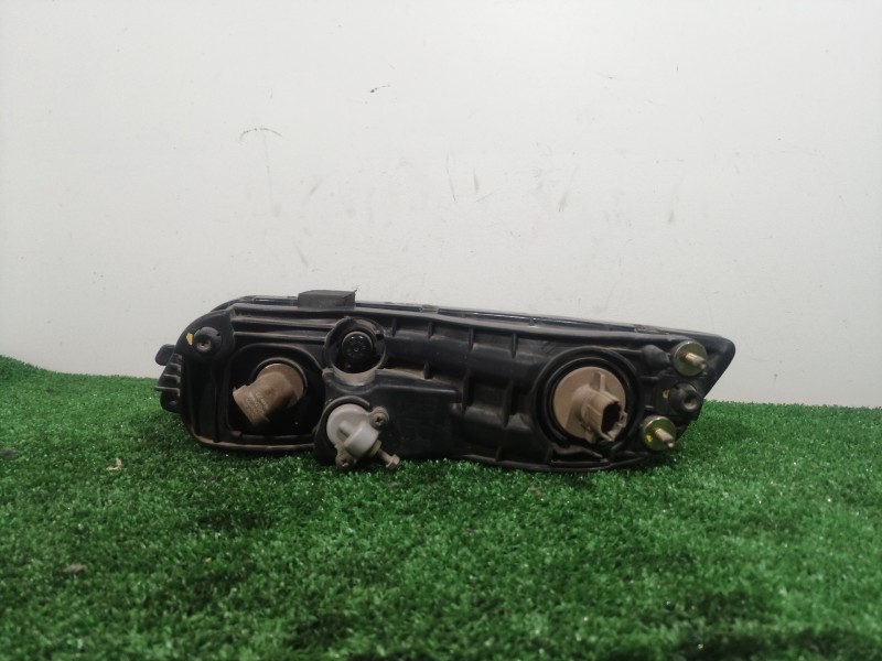 Recambio de piloto delantero derecho para ssangyong rexton 270 xdi limited referencia OEM IAM   