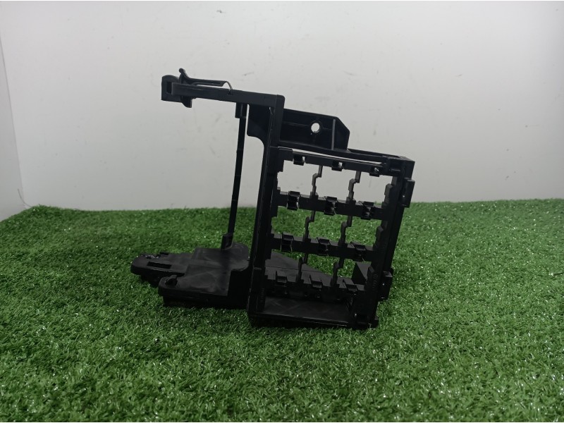 Recambio de moldura para seat altea (5p1) referencia OEM IAM 1K1971858E 1K1971858E 1K1971858