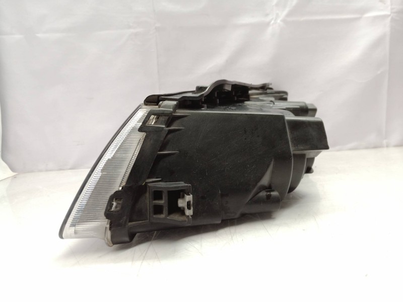 Recambio de faro derecho para hyundai sonata (nf) 2.0 crdi comfort i referencia OEM IAM   