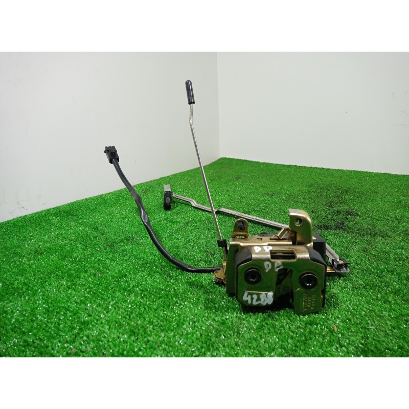 Recambio de cerradura puerta delantera derecha para volvo serie 940 berlina/familiar 2.3 gle berlina referencia OEM IAM   