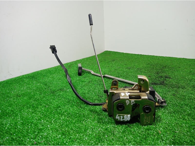 Recambio de cerradura puerta delantera derecha para volvo serie 940 berlina/familiar 2.3 gle berlina referencia OEM IAM   