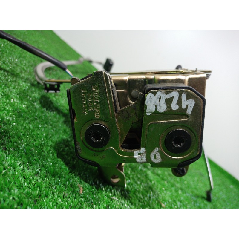 Recambio de cerradura puerta delantera derecha para volvo serie 940 berlina/familiar 2.3 gle berlina referencia OEM IAM   