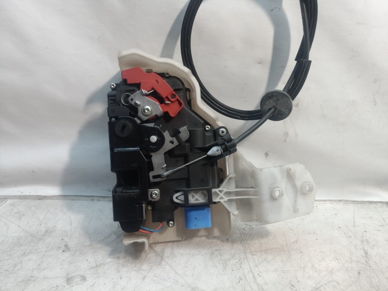 Recambio de cerradura puerta trasera izquierda para volkswagen touran (1t1) conceptline referencia OEM IAM 7L0839015D 7L0839015D