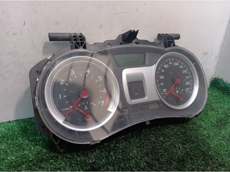 Recambio de cuadro instrumentos para renault clio iii 1.2 16v referencia OEM IAM 8200715181M 8200715181M 8200715181