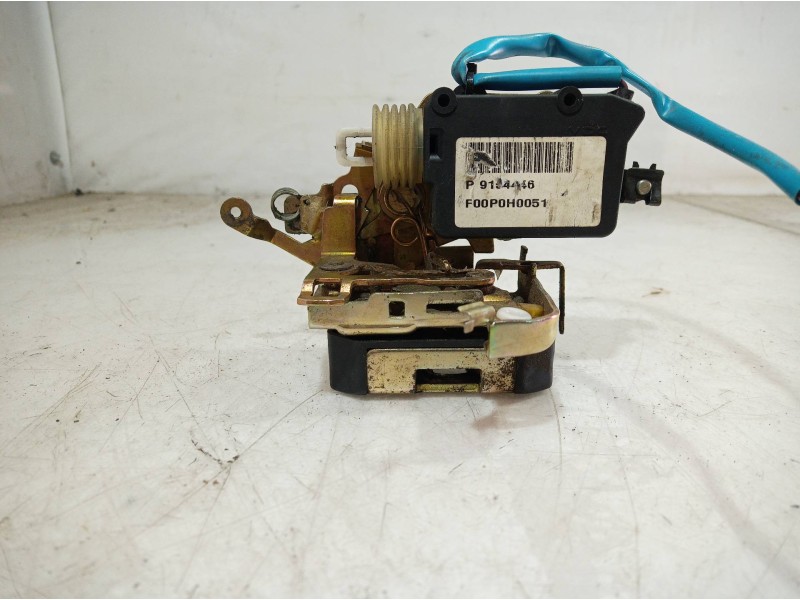 Recambio de cerradura puerta trasera derecha para volvo serie 940 berlina/familiar 2.3 gle berlina referencia OEM IAM 9127554 91
