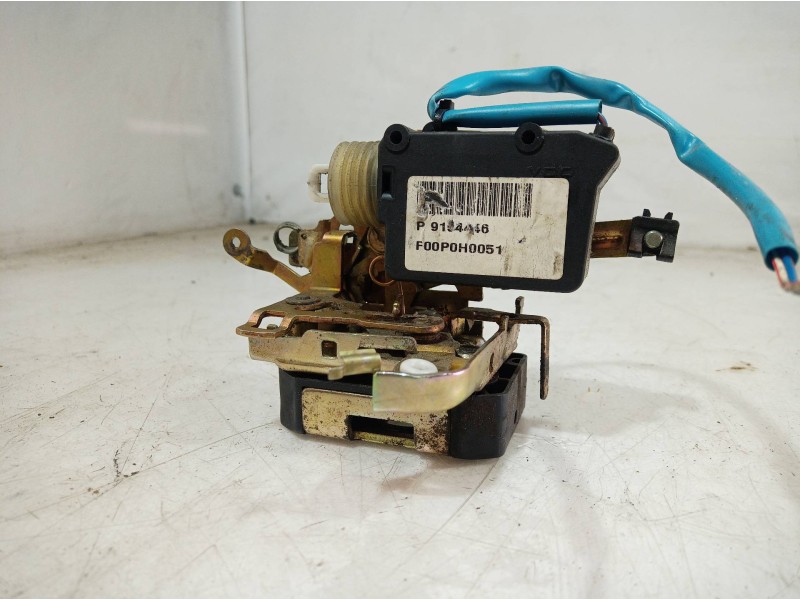 Recambio de cerradura puerta trasera derecha para volvo serie 940 berlina/familiar 2.3 gle berlina referencia OEM IAM 9127554 91