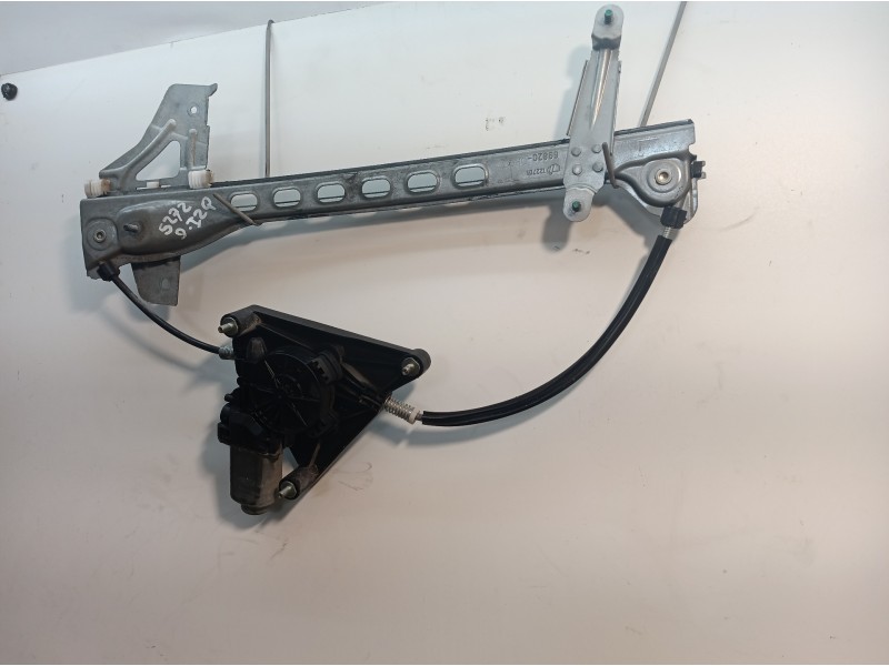 Recambio de elevalunas delantero izquierdo para peugeot 108 active referencia OEM IAM 430088K0 430088K0 430088K0