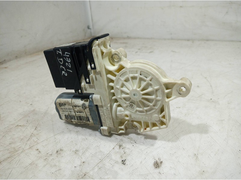 Recambio de motor elevalunas trasero derecho para volkswagen touran (1t1) conceptline referencia OEM IAM 1K0959704 1K0959704 1K0