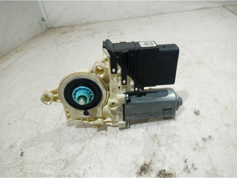 Recambio de motor elevalunas trasero derecho para volkswagen touran (1t1) conceptline referencia OEM IAM 1K0959704 1K0959704 1K0