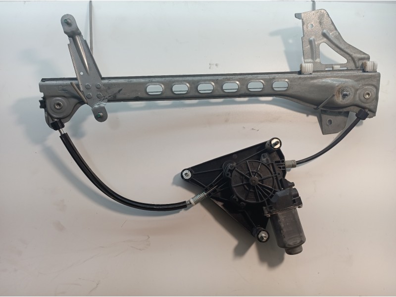 Recambio de elevalunas delantero derecho para peugeot 108 active referencia OEM IAM 430086K0 430086K0 430086K0