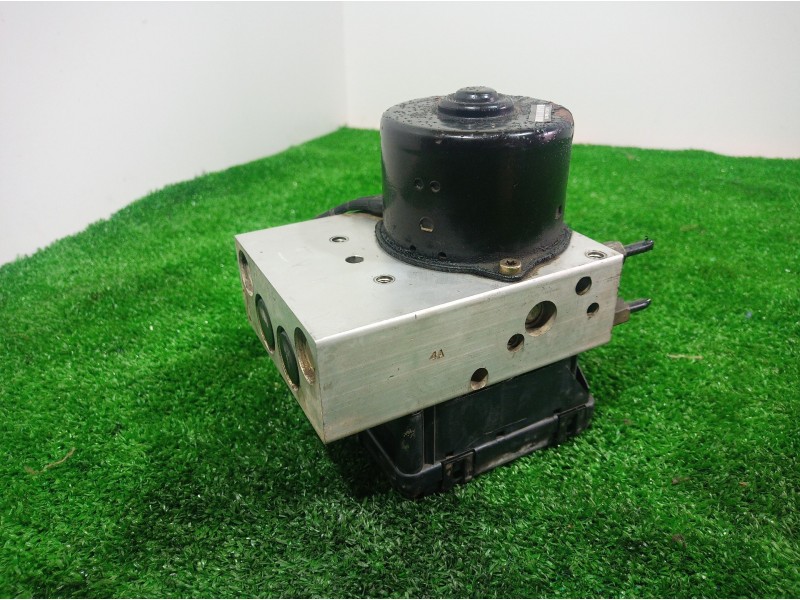 Recambio de abs para chrysler pt cruiser (pt) 2.2 crd catwalk classic referencia OEM IAM P05273138AA P05273138AA 05033150AA