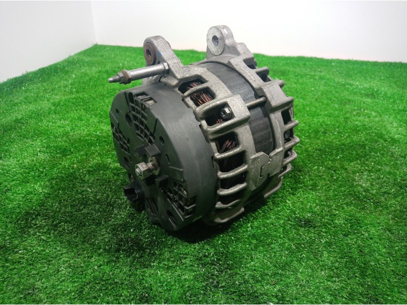 Recambio de alternador para volkswagen passat lim. (362) exclusive bluemotion referencia OEM IAM 03L903024F 03L903024F 03L903024