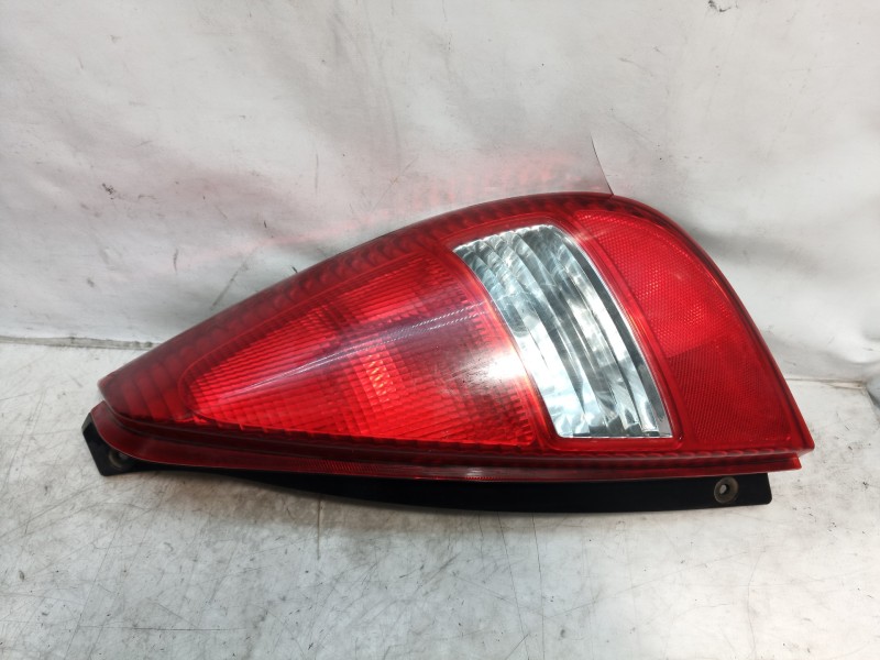 Recambio de piloto trasero derecho para suzuki liana rh (er) referencia OEM IAM P0925 P0925 P0925