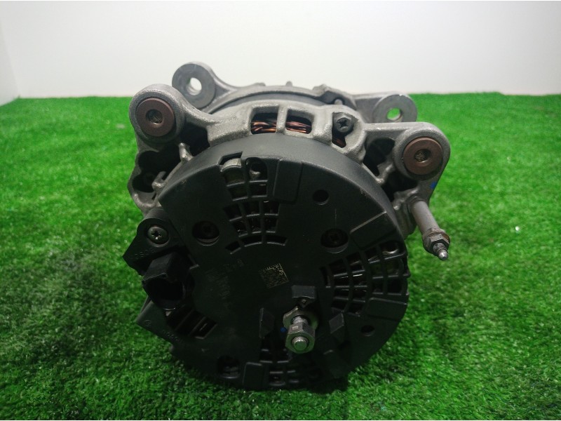 Recambio de alternador para volkswagen passat lim. (362) exclusive bluemotion referencia OEM IAM 03L903024F 03L903024F 03L903024