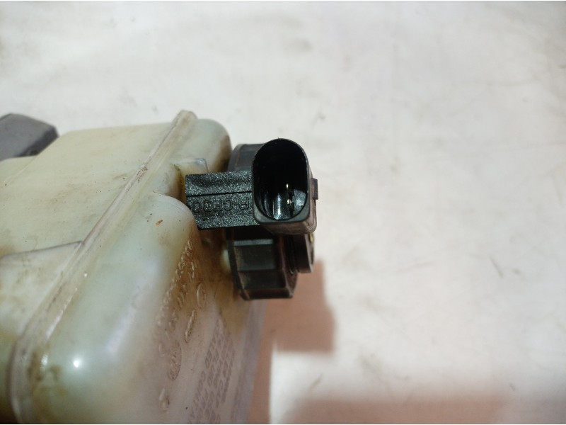 Recambio de servofreno para volkswagen golf v berlina (1k1) conceptline (e) referencia OEM IAM 1K1614105 1K1614105 0204051358