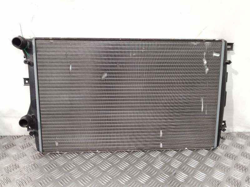 Recambio de radiador agua para seat leon (1p1) reference referencia OEM IAM 1K0121253AA 1K0121253 1K0121253