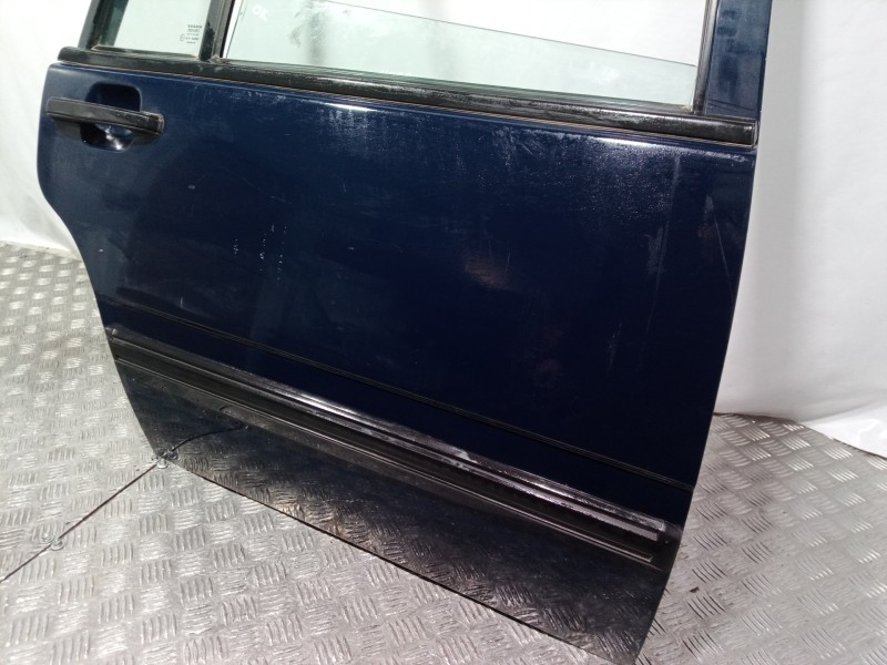 Recambio de puerta trasera derecha para volvo serie 940 berlina/familiar 2.3 gle berlina referencia OEM IAM   