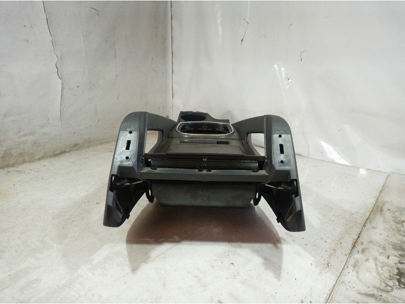 Recambio de consola central tras. para volkswagen golf v berlina (1k1) conceptline (e) referencia OEM IAM 1K0863243A 1K0863243A 