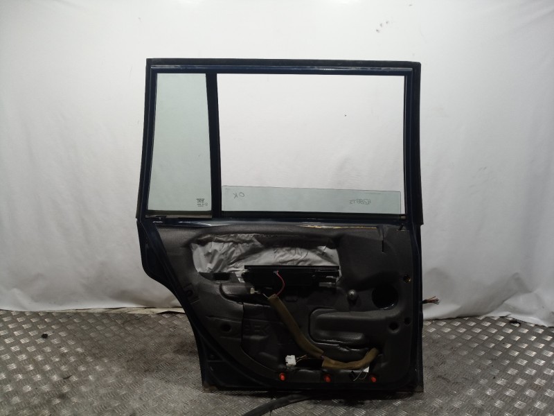 Recambio de puerta trasera izquierda para volvo serie 940 berlina/familiar 2.3 gle berlina referencia OEM IAM   