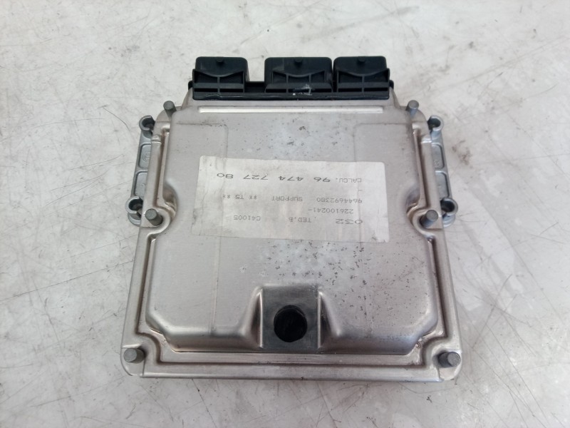 Recambio de centralita motor uce para peugeot 307 (s1) xs referencia OEM IAM 0281011081 0281011081 9647472780