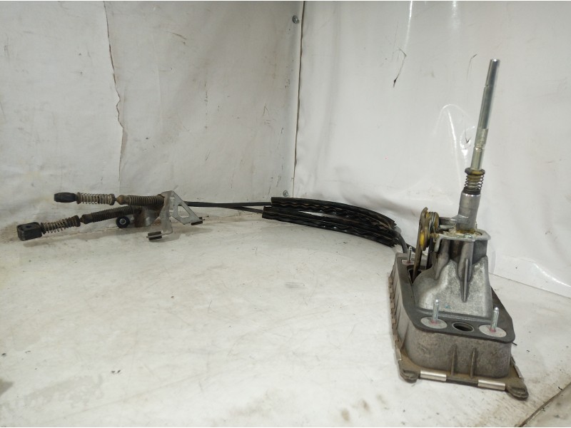 Recambio de palanca cambio para volkswagen golf v berlina (1k1) conceptline (e) referencia OEM IAM 1K0711049AQ 1K0711049AQ 1K071