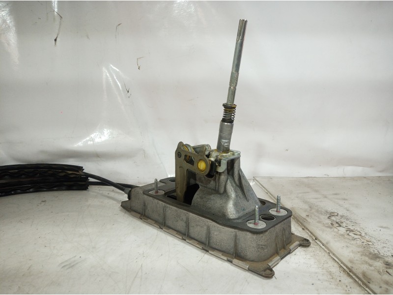 Recambio de palanca cambio para volkswagen golf v berlina (1k1) conceptline (e) referencia OEM IAM 1K0711049AQ 1K0711049AQ 1K071