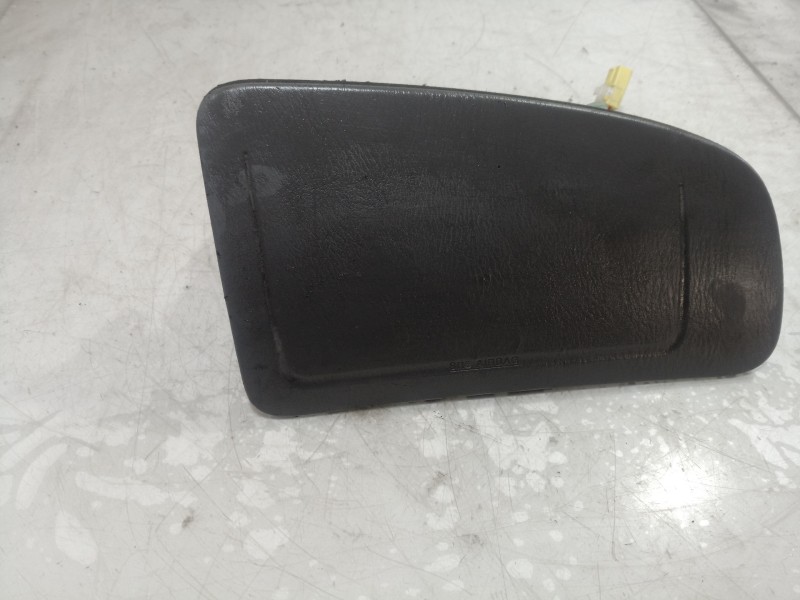 Recambio de airbag delantero derecho para mazda 626 monovolumen (gw) 2.0 exclusive (85kw) referencia OEM IAM   