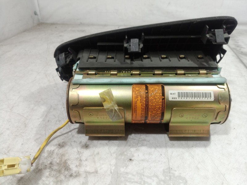 Recambio de airbag delantero derecho para mazda 626 monovolumen (gw) 2.0 exclusive (85kw) referencia OEM IAM   