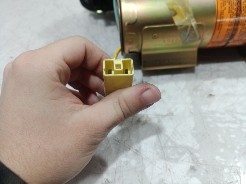 Recambio de airbag delantero derecho para mazda 626 monovolumen (gw) 2.0 exclusive (85kw) referencia OEM IAM   