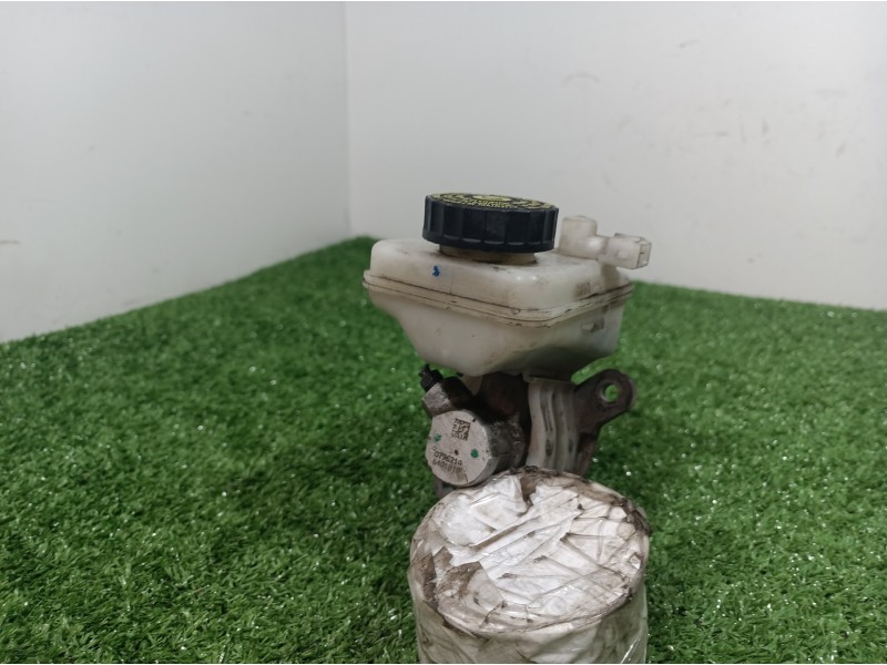 Recambio de bomba freno para peugeot 107 referencia OEM IAM 020425444 020425444 020425444