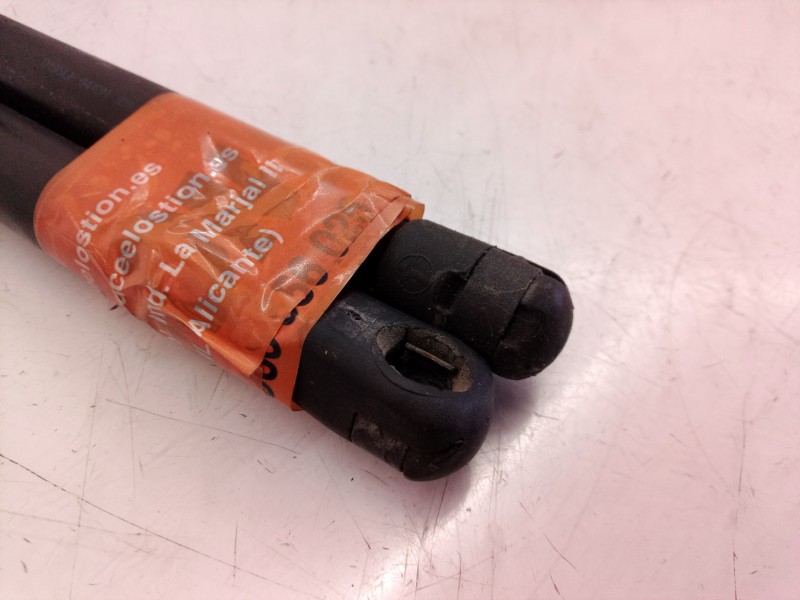 Recambio de amortiguadores capo para audi tt (8n3/8n9) 1.8 20v turbo referencia OEM IAM 8N0823359  