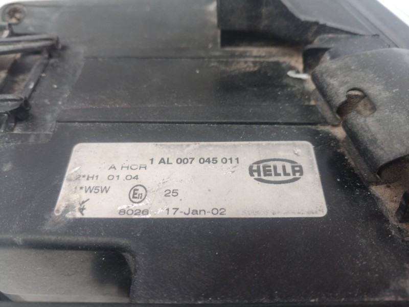 Recambio de faro izquierdo para bmw serie 3 berlina (e36) referencia OEM IAM 007045011 007045011 007045011