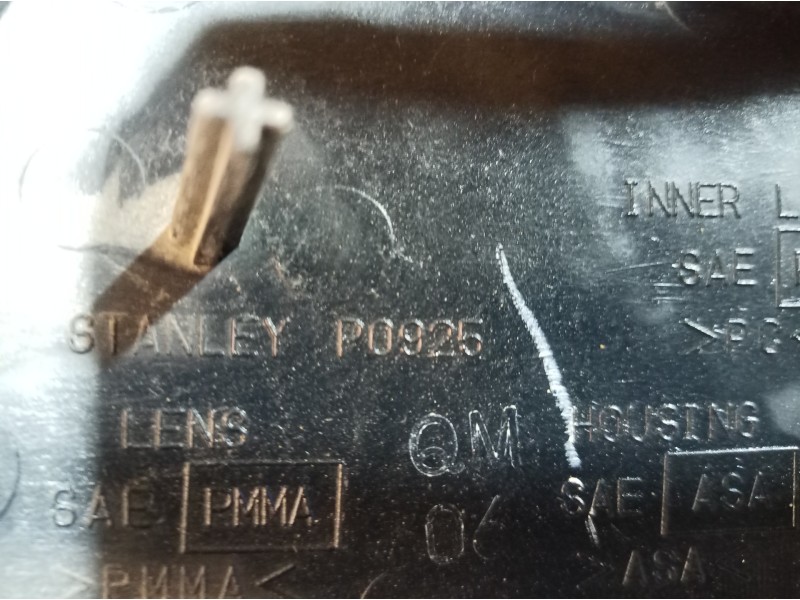 Recambio de piloto trasero izquierdo para suzuki liana rh (er) referencia OEM IAM P0925 P0925 P0925