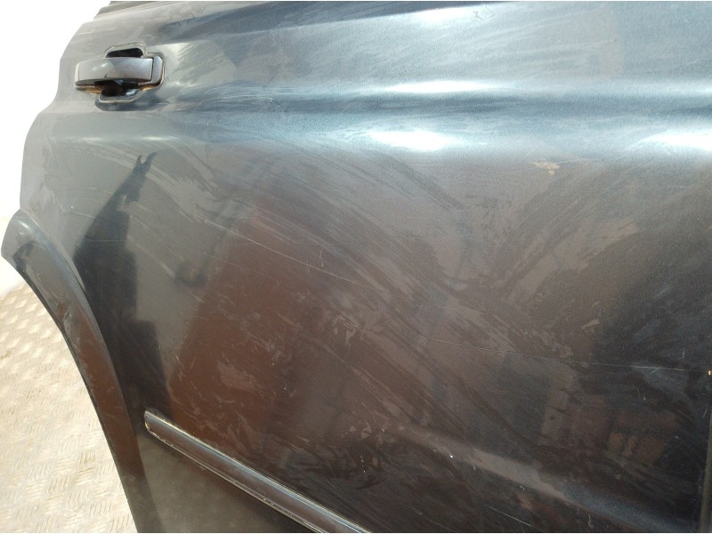 Recambio de puerta trasera derecha para ssangyong kyron 200 xdi premium 4wd referencia OEM IAM   