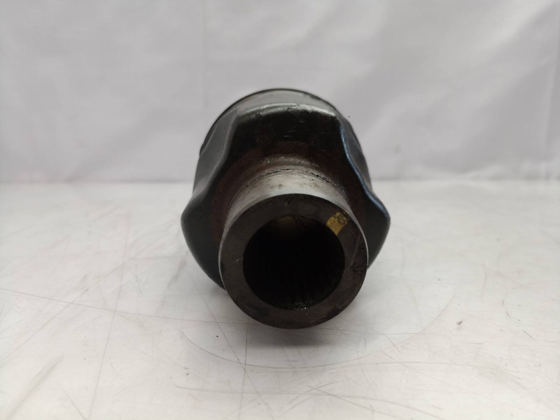 Recambio de transmision delantera derecha para ssangyong kyron 200 xdi limited referencia OEM IAM   