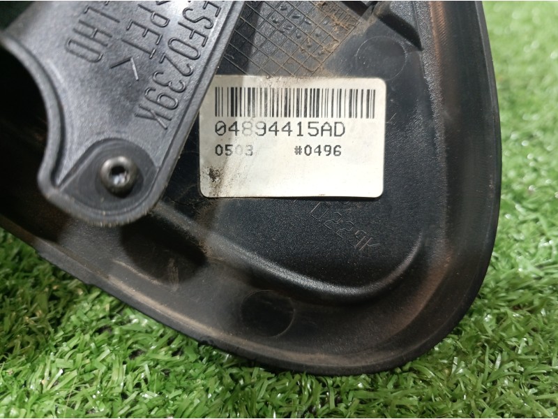 Recambio de retrovisor izquierdo para chrysler grand voyager limited referencia OEM IAM 04894415 04894415 04894415