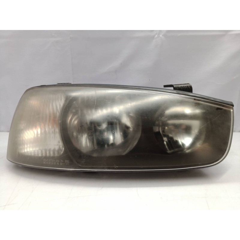 Recambio de faro derecho para hyundai elantra (xd) referencia OEM IAM 921022D120 921022D120 921022D120