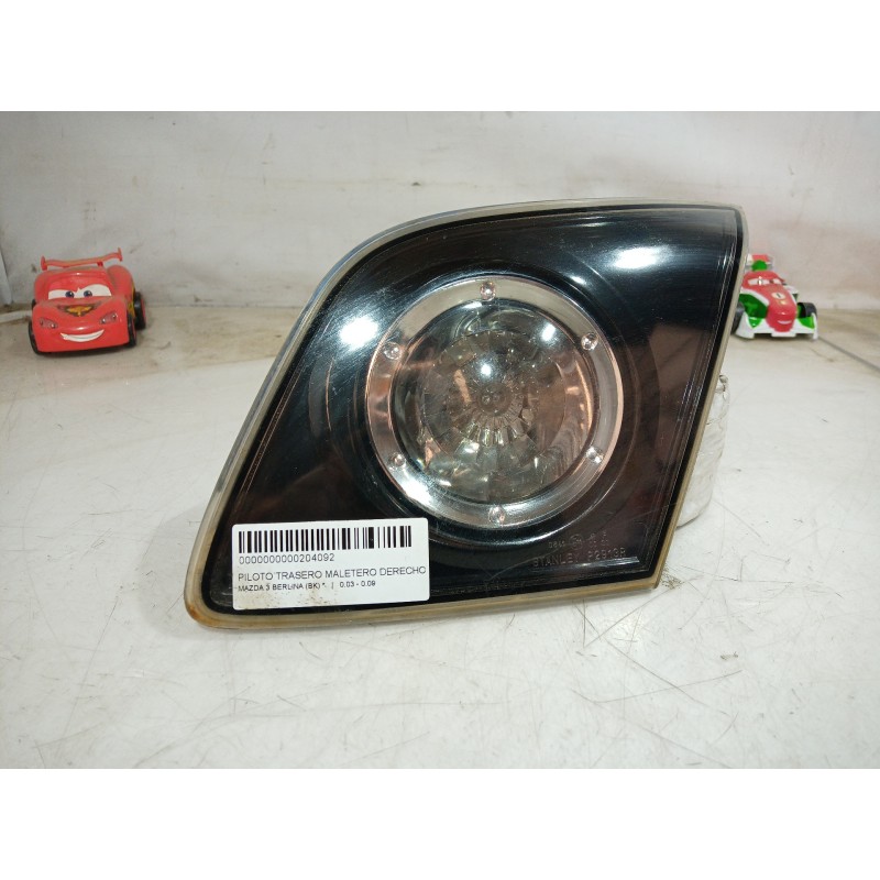 Recambio de faro antiniebla izquierdo para mazda 3 berlina (bk) referencia OEM IAM P2913 P2913 P2913