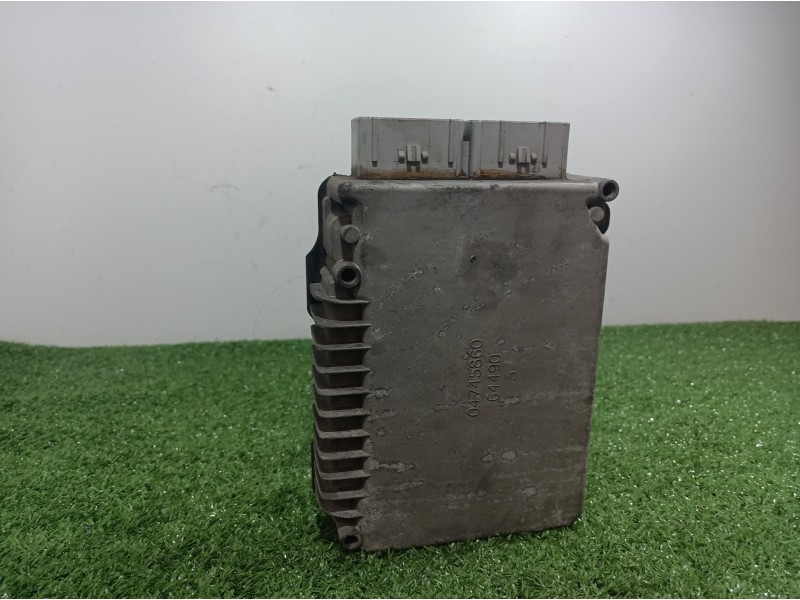 Recambio de centralita motor uce para chrysler grand voyager limited referencia OEM IAM 04745860 04745860 04745860